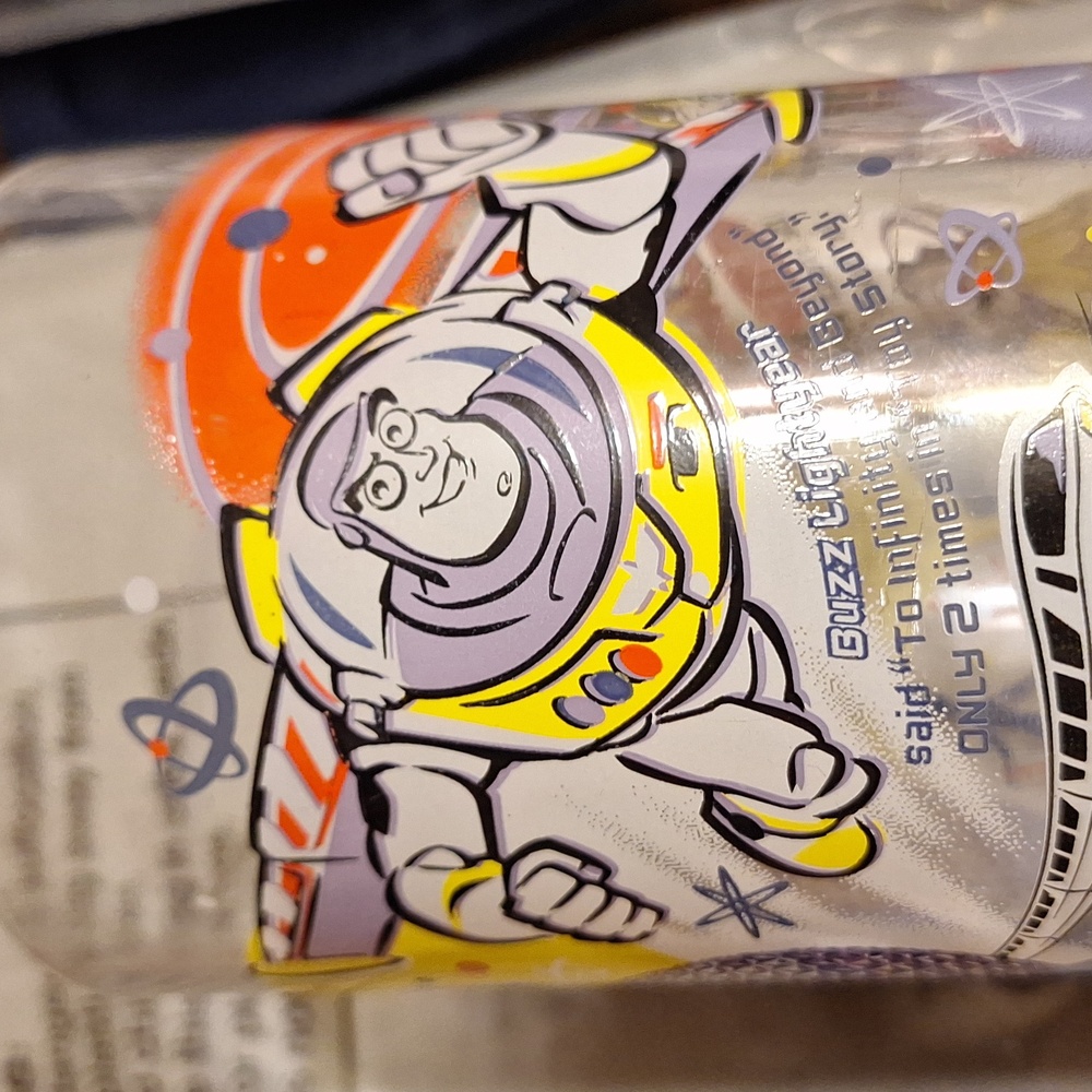 Collectible Walt Disney glass - Picture 8 of 8